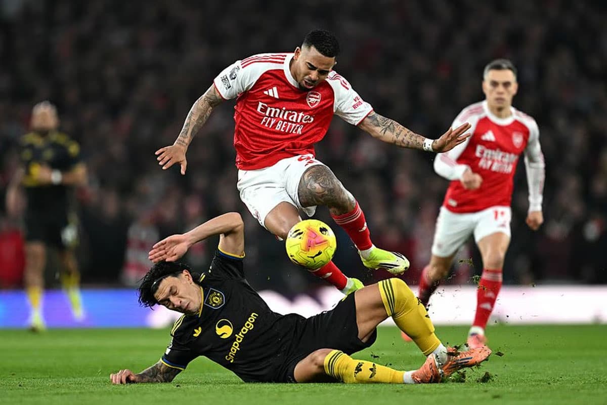 Kekalahan Arsenal atas MU Buka Peta Persaingan Juara Liga Inggris